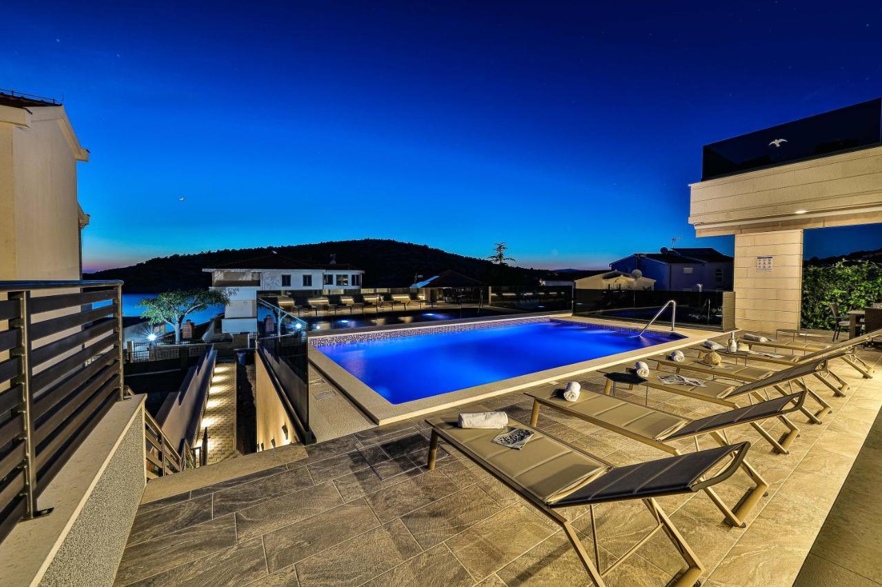 Villa Le Soleil Rogoznica  Exterior photo