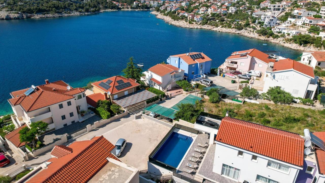 Villa Le Soleil Rogoznica  Exterior photo